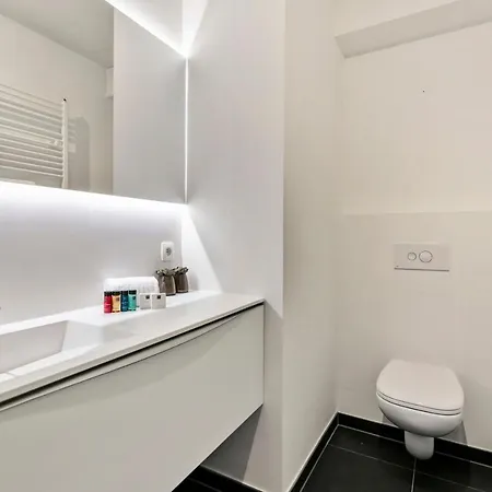 公寓 Charming With Balcon Nearby Duinenwater *